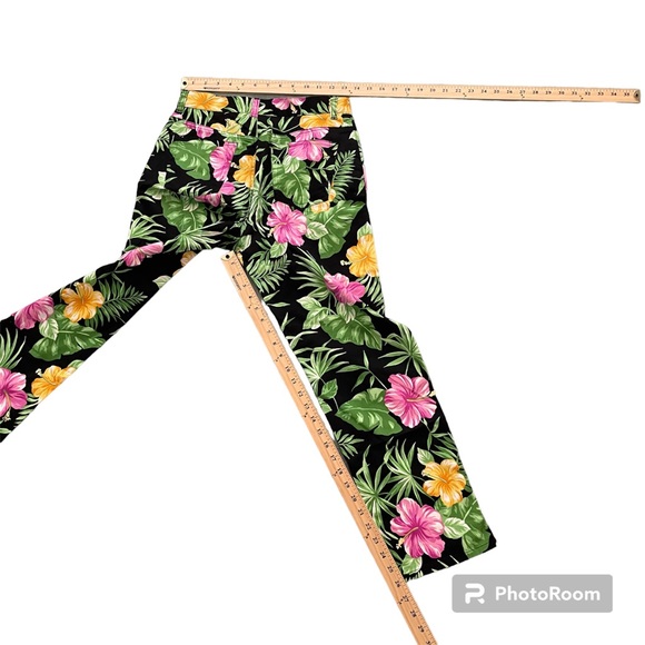 Lauren Ralph Lauren Pants Tropical Print Size Six Like New Vacation Style Comfy - Picture 3 of 11